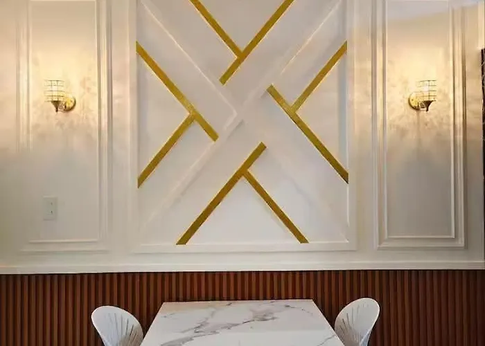 La Casa Victoria-near Moa And Naia 4* Manila