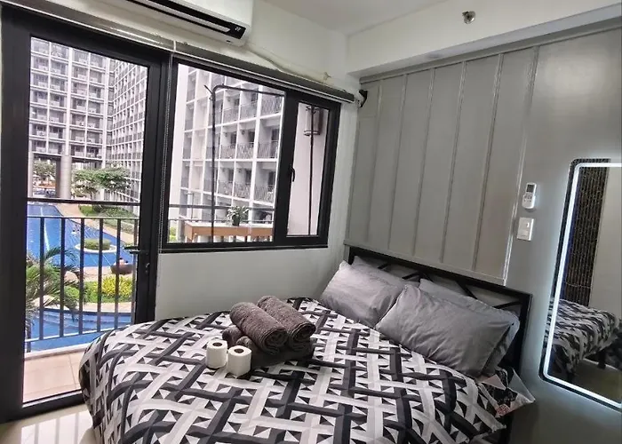 Guest house La Casa Victoria-near Moa And Naia 4*