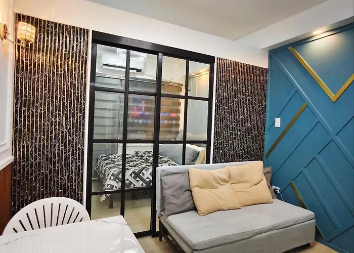 La Casa Victoria-near Moa And Naia Manila